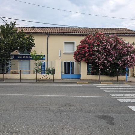 L'Instant Sorgue Apartment LʼIsle-sur-la-Sorgue Екстериор снимка
