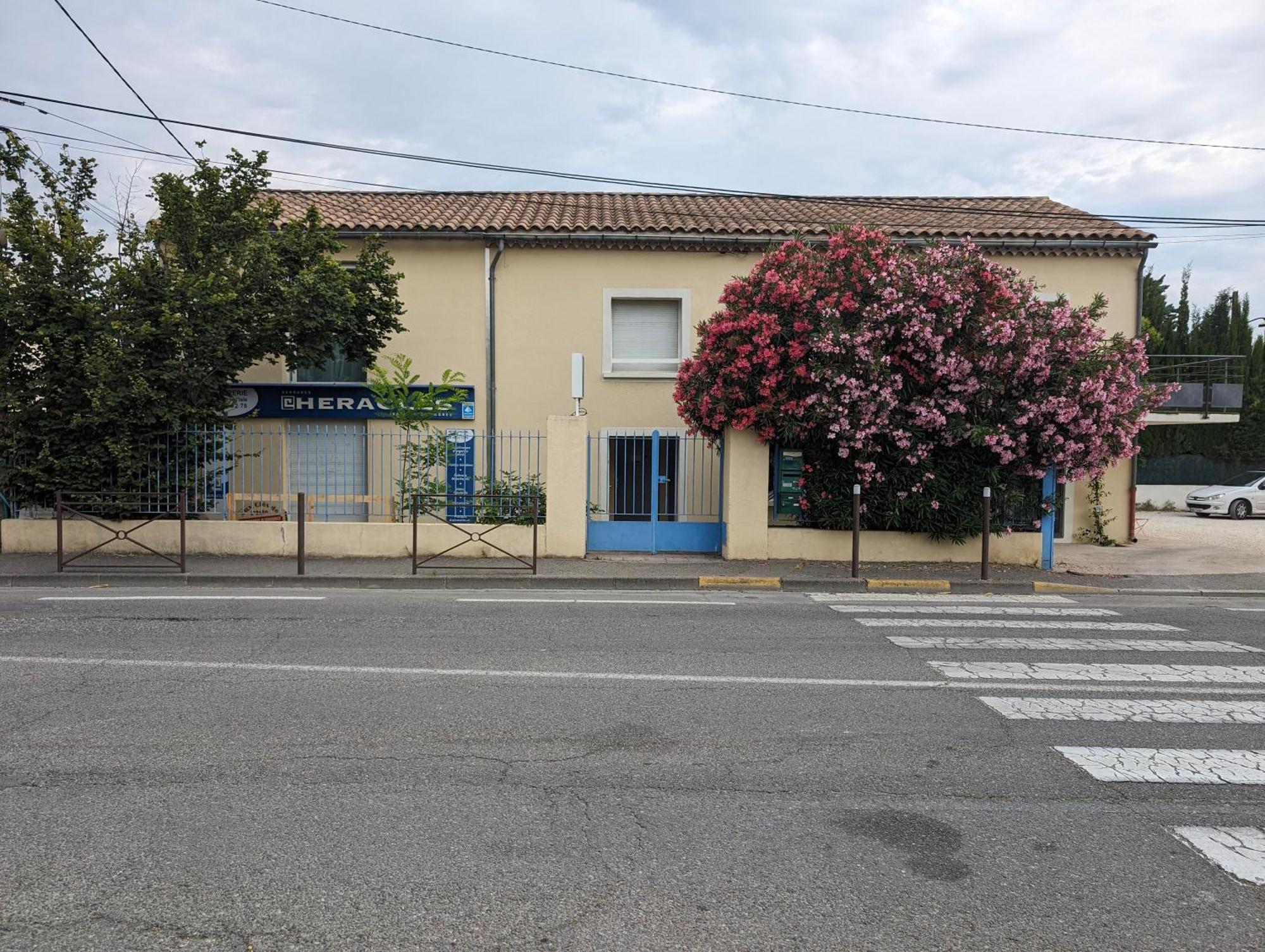 L'Instant Sorgue Apartment LʼIsle-sur-la-Sorgue Екстериор снимка